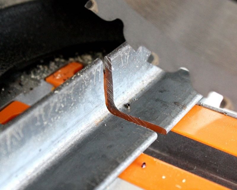 Evolution RAGE 3 cut angle iron