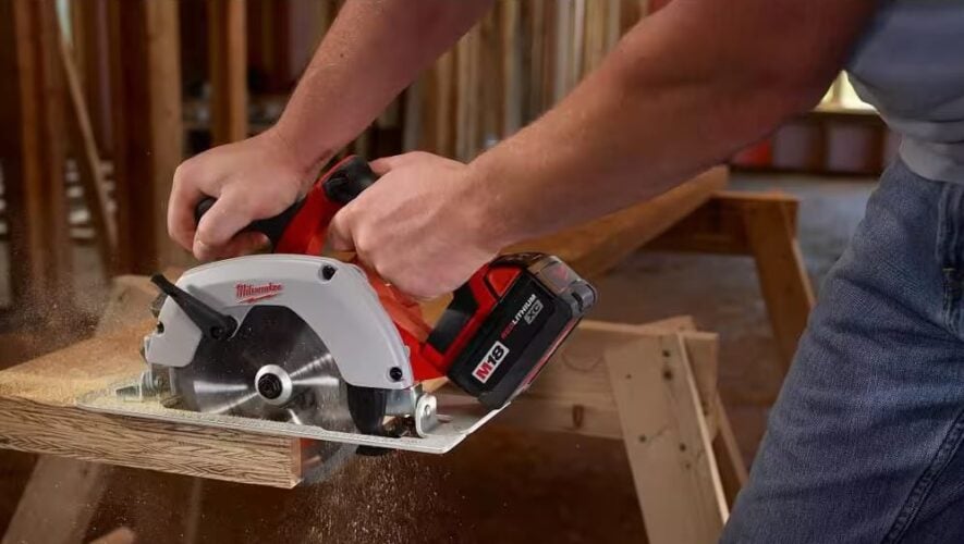 milwaukee circular saw 2630-20