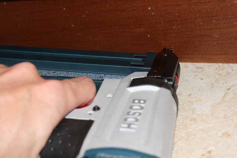 Bosch BNS200-18 18 ga Brad Nailer