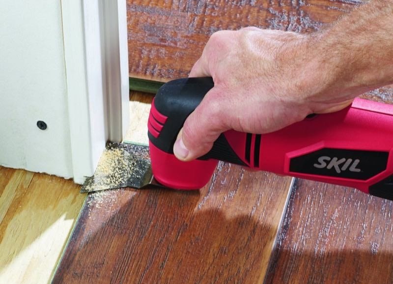 Skil Oscillating Multi-tasker cutting