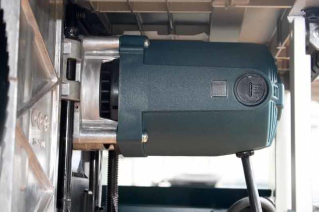 Bosch GTS1031 Table Saw Shift - 1