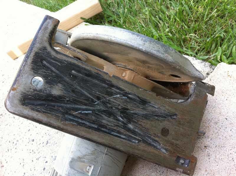 Black & Decker 7301 Circular Saw shoe