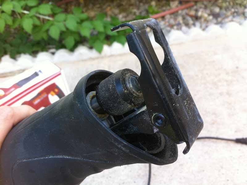 Chicago Electric Rotating Handle Reciprocating Saw shoe