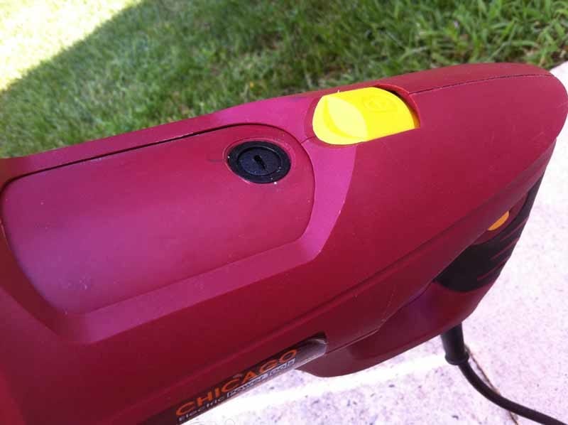 Chicago Electric Rotating Handle Reciprocating Saw switch