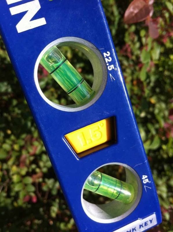 Irwin 250 Series 9-inch Magnetic Torpedo Level vials