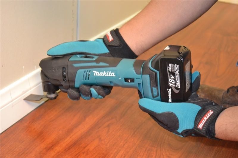 Makita LXMT025 18V LXT Li-ion Cordless Multi-Tool Kit