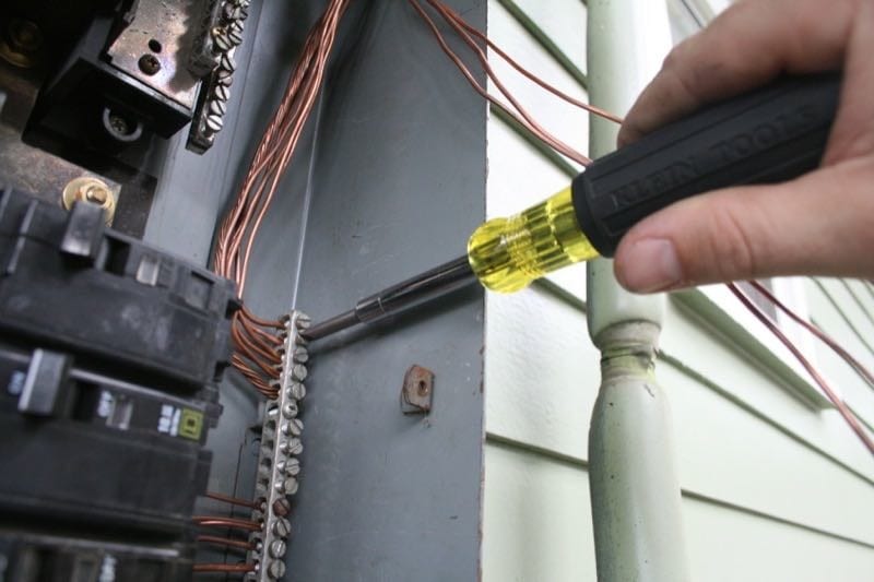 Klein Tools Multi-Bit Screwdriver panel