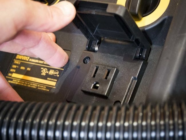 DeWalt DWV012 HEPA Dust Extractor Review