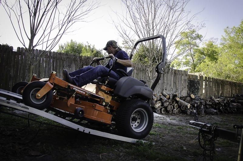husqvarna m-zt 52 zero-turn mower review