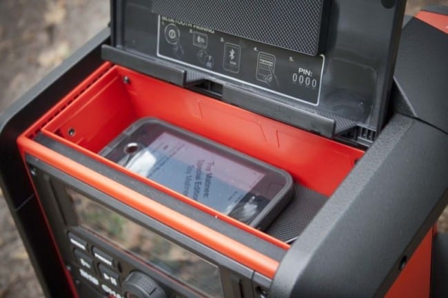 M18 radio Bluetooth compartment