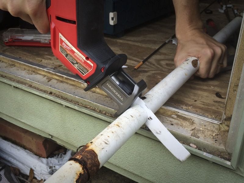 Milwaukee M12 Fuel Hackzall cutting
