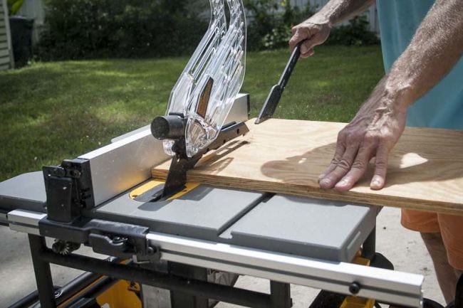 DeWalt DWE7499GD table saw rip