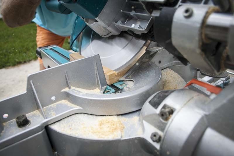 Makita LS0815F bevel cut