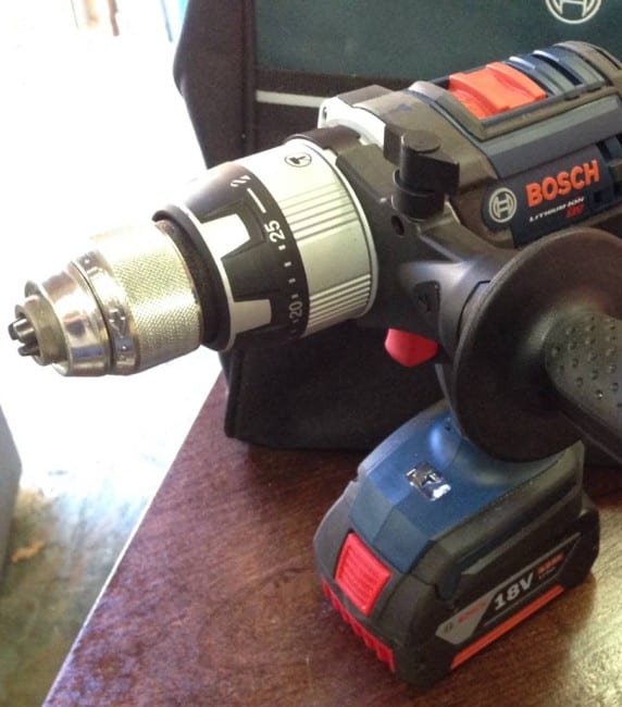 Bosch 18V 2-Tool Combo Kit (CLPK222-181)