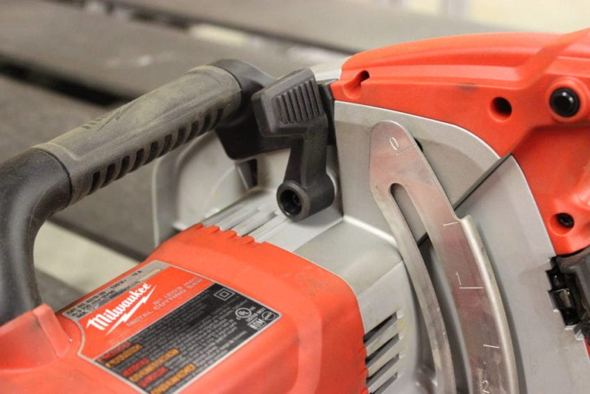 Milwaukee 6370 thumb plunge lever