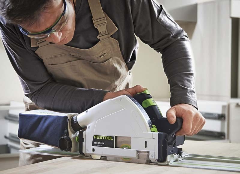 Festool TSC 55 REB cutting