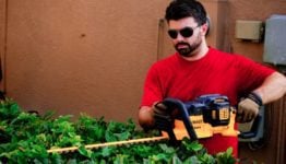 DeWalt 40V Max Hedge Trimmer Featured Image