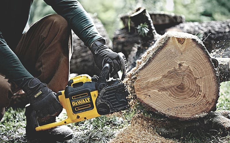 DeWalt Cordless Outdoor Power Equipment