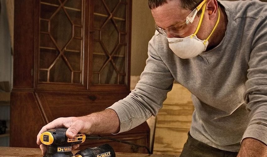 DeWalt DWE6423K random orbit sander
