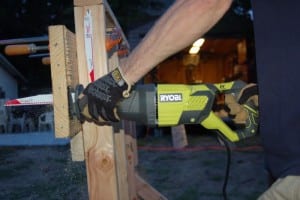 Ryobi RJ185V Reciprocating Saw cutting