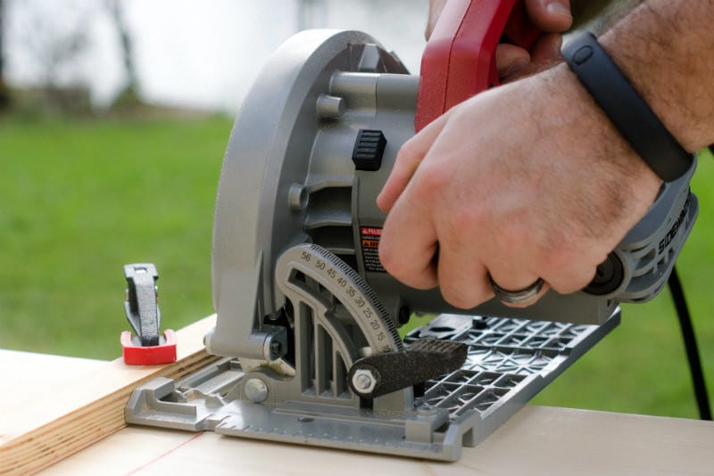 Skilsaw Sidewinder SPT67WL-01 Ergonomics