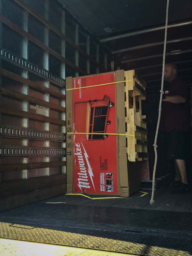 Milwaukee 60-inch work station shipping