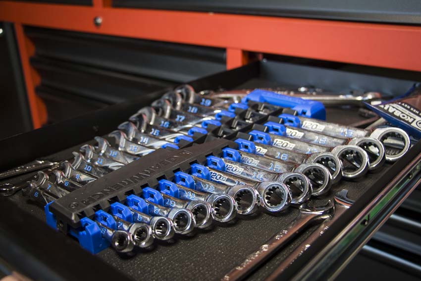 Milwaukee 60-inch work station storage