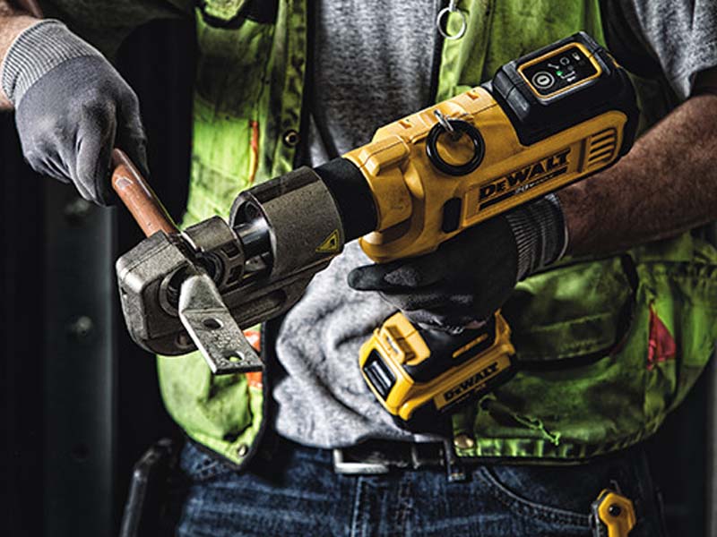 DeWalt 5 Trade-Focused Tools - application