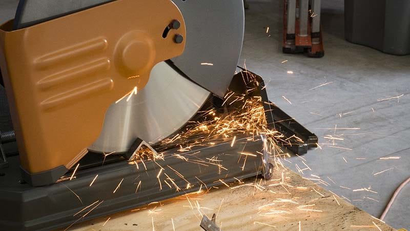 Milwaukee 14-Inch Steelhead Diamond Cut Off Saw Blade - Action 2