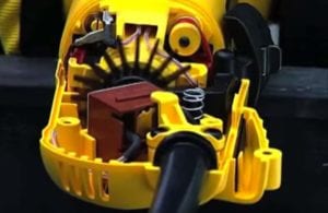 dewalt dust ejection system