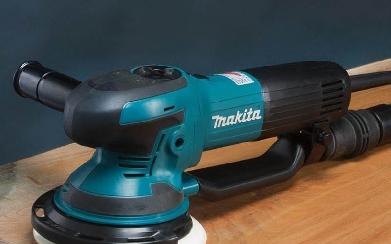 Makita 6-Inch Random Orbit Sander (BO6050J) application