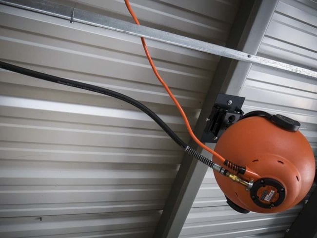 RoboReel air hose inlet