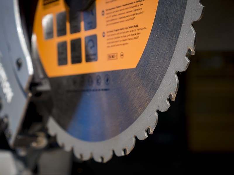 protected blade teeth