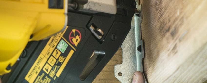 DeWalt 20V Cordless Strap Nailer