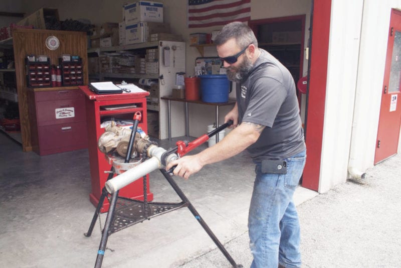 Milwaukee Cheater Pipe Wrench