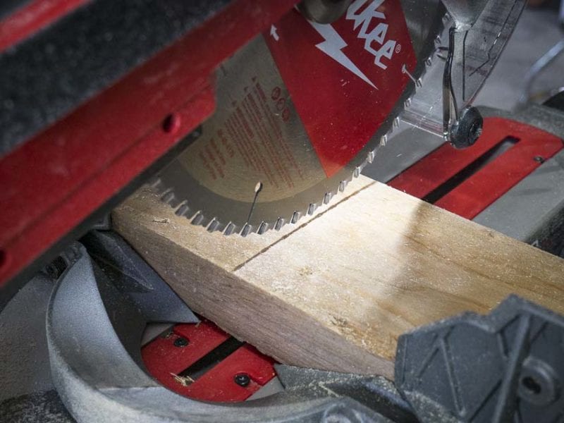 Milwaukee Cordless Dual Bevel Miter Saw shadow line