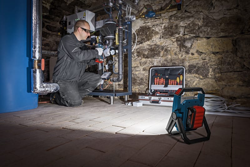 Bosch GLI18V-1900, Bosch 18V LED Flood Light, Bosch 18V Bluetooth LED Flood Light