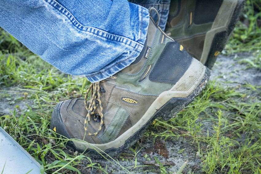 Keen Men's Davenport Mid AL Waterproof Composite Toe Boot