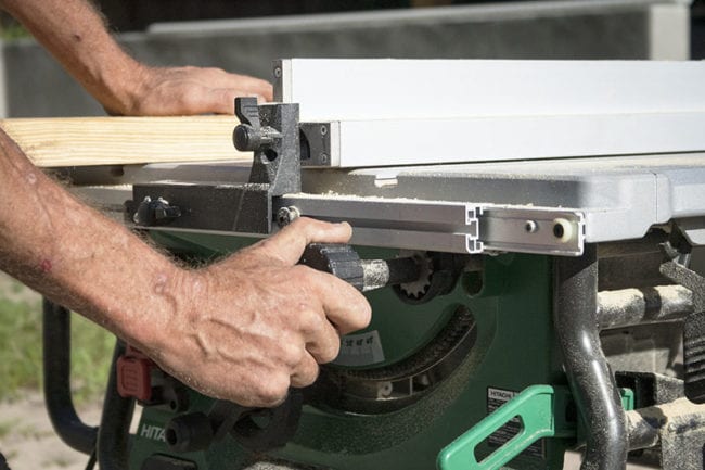 Hitachi 10-Inch Jobsite Table Saw