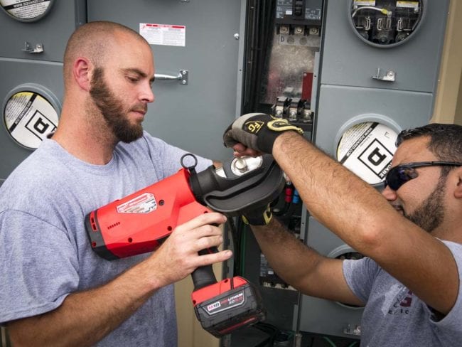 Milwaukee M18 Force Logic 750 MCM Crimper