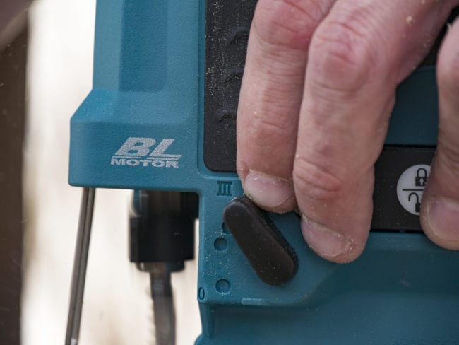 Makita 12V CXT Jig Saw Barrel Grip VJ05 Review