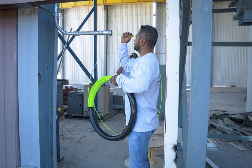 Southwire SIMpull 240 FT Fish Tape