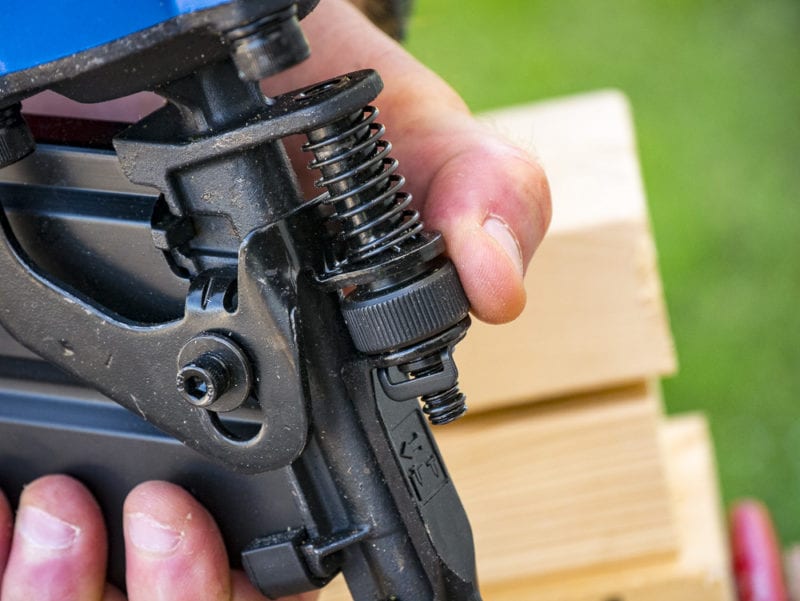 Estwing EFR2190 depth of fire adjustment