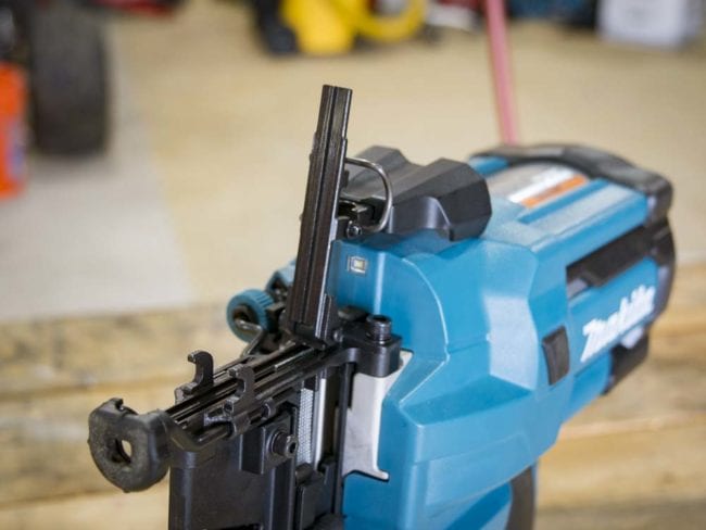 Makita 16-Gauge Cordless Finish Nailer XNB02 Review