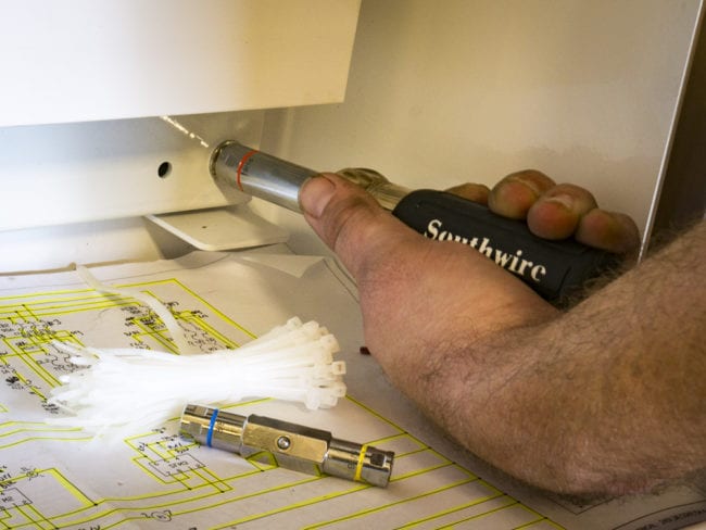 Southwire 6-in-1 Heavy-Duty Nut Driver