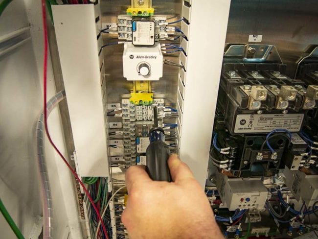 Ideal extendable screwdriver