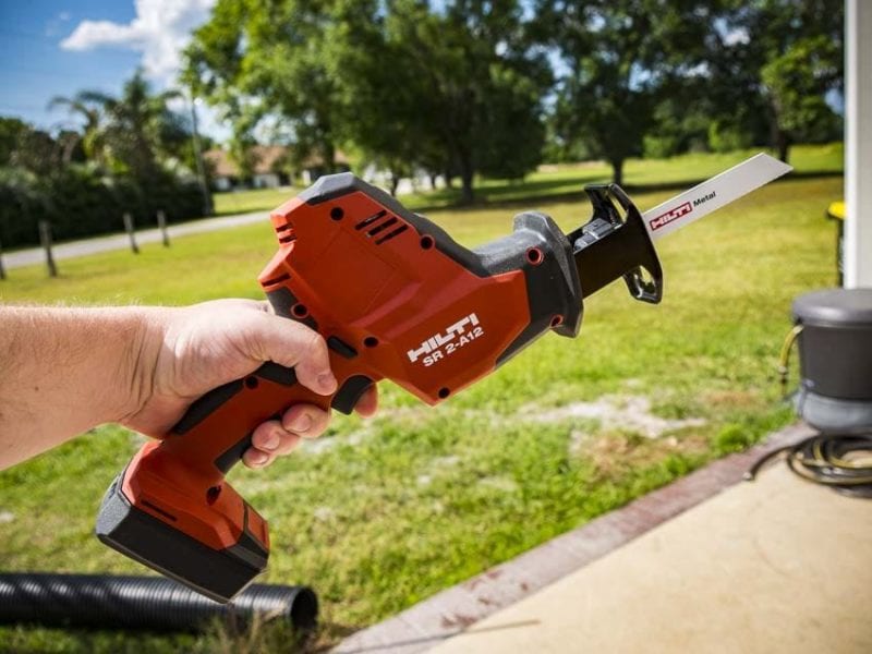 Hilti 12V One-Hand Reciprocating Saw SR 2-A12 Review