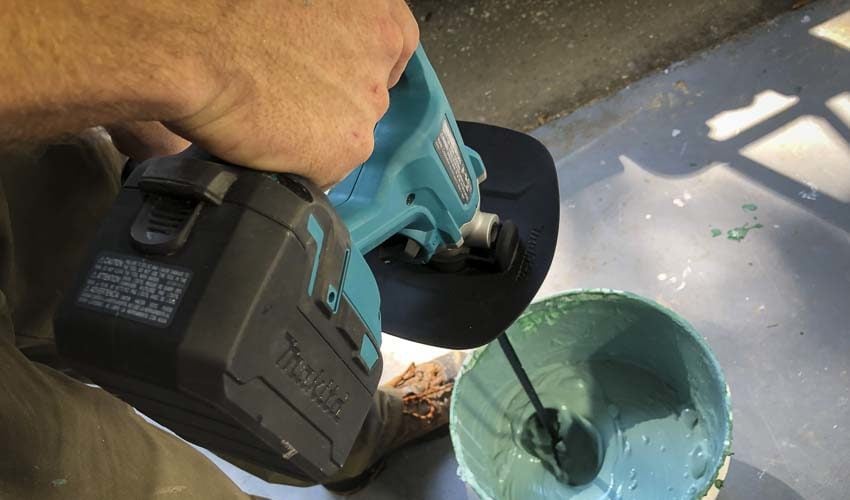 Makita 18V Cordless Mixer XTU02