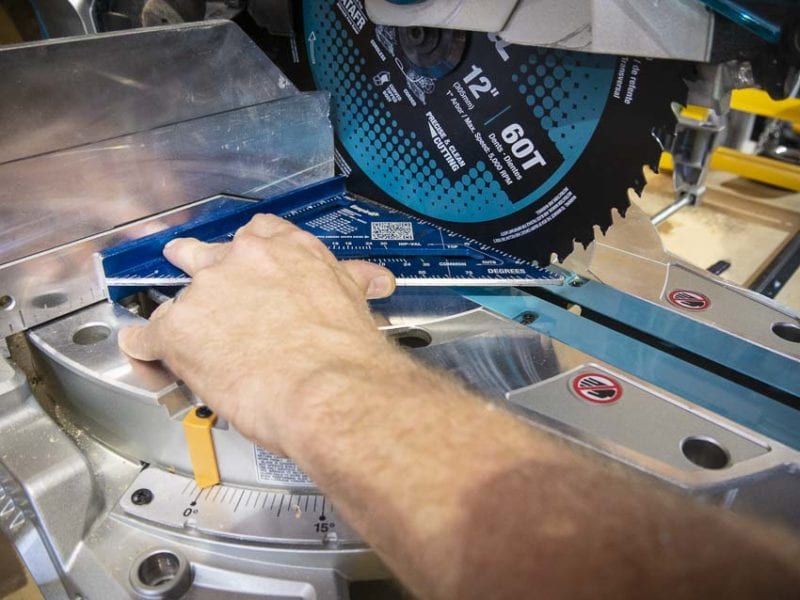Makita cordless 12-in Miter Saw squaring
