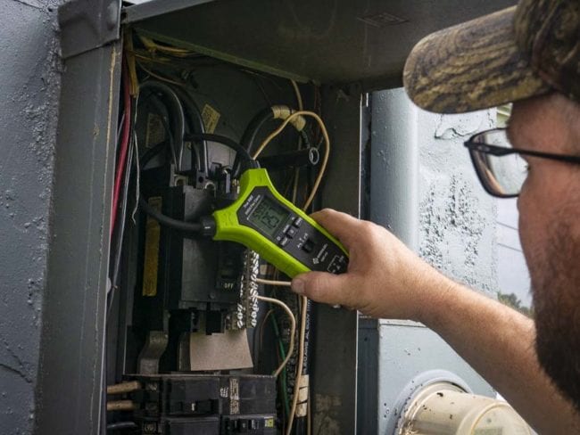 Greenlee 10-inch Flex Clamp Meter panel